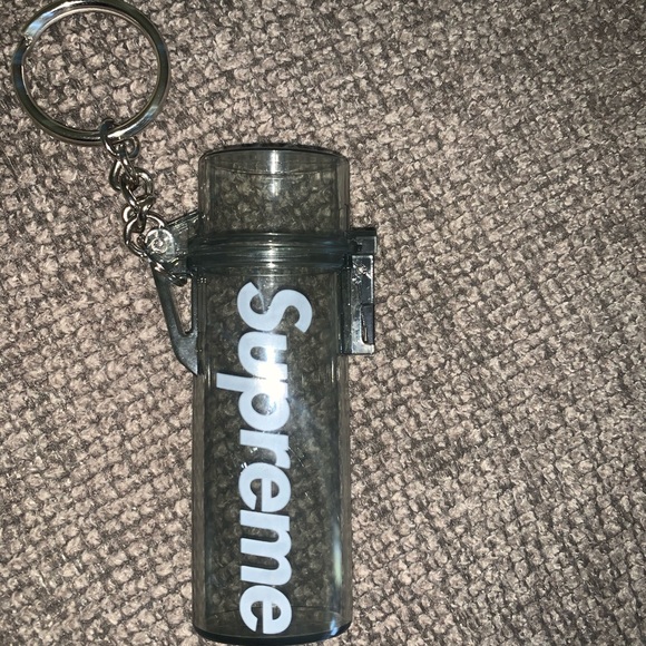Supreme Other - Supreme Keychain *read description